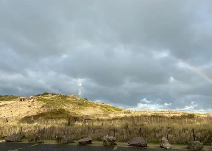 Les Sables Apartment *